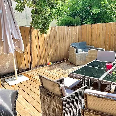 Maison Pour 5, Piscine, Ocean Dans Le Golf Holiday home *