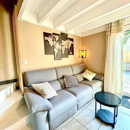 Maison Pour 5, Piscine, Ocean Dans Le Golf Holiday home Lacanau